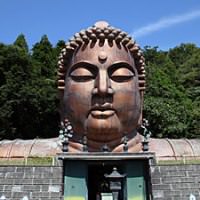 ハニベ巌窟院